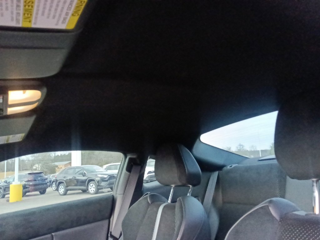 Used 2023 Toyota GR86 Premium image 14