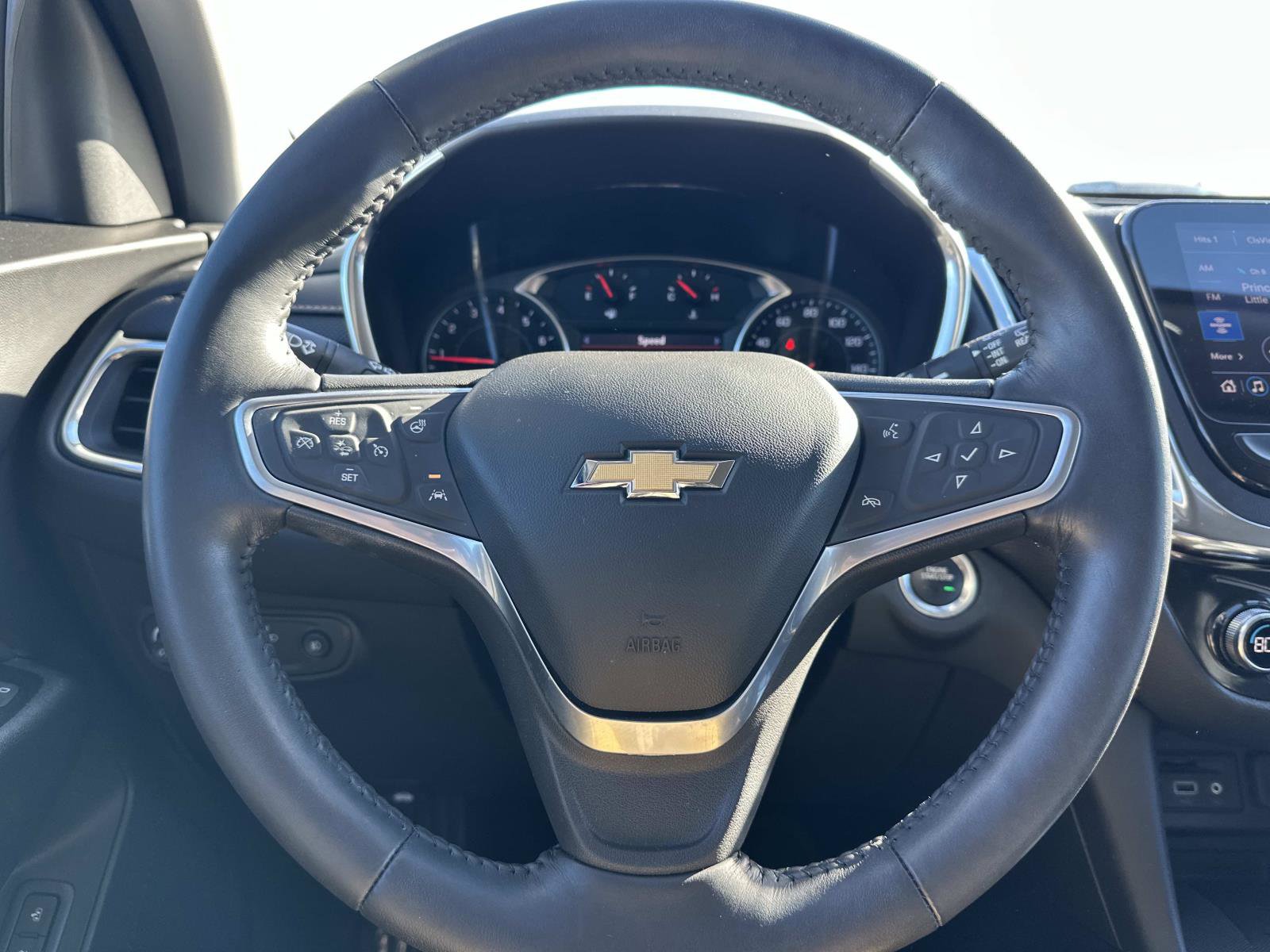 Certified 2022 Chevrolet Equinox Premier w/ LPO, Floor Liner Package image 19