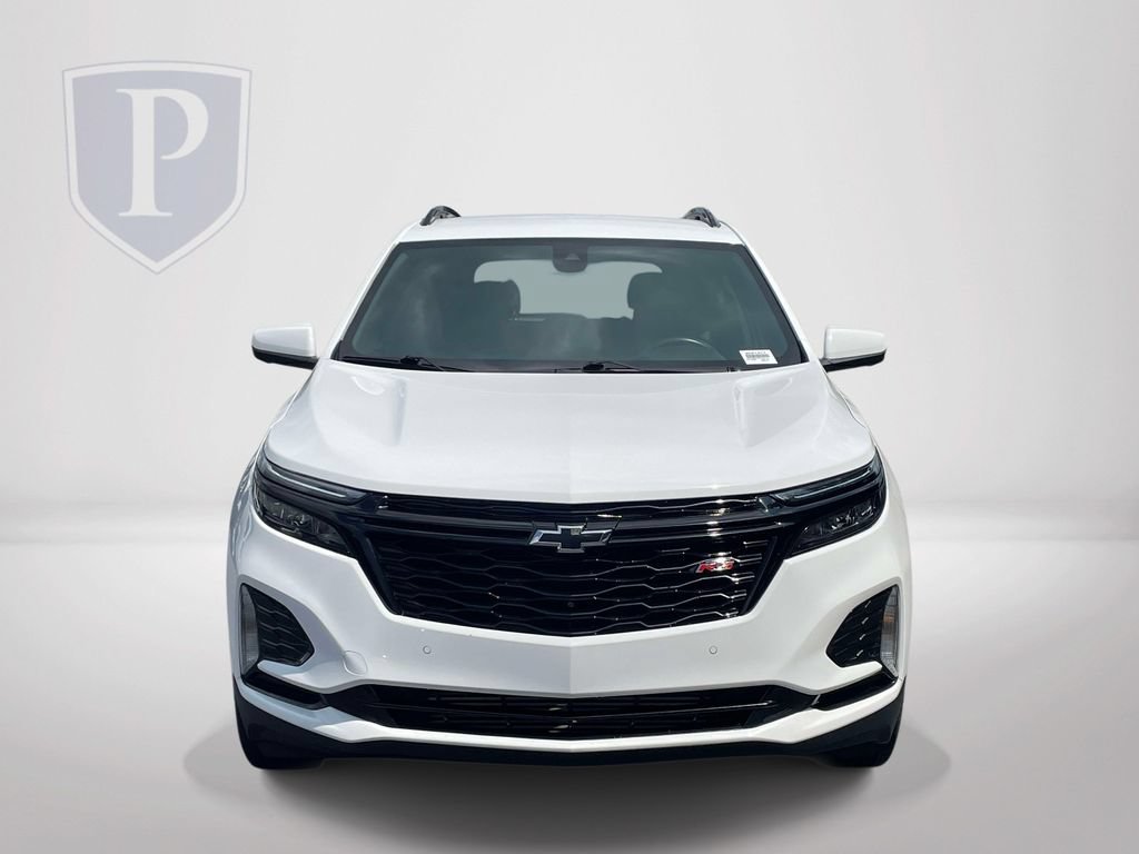 Used 2024 Chevrolet Equinox RS FWD image 3