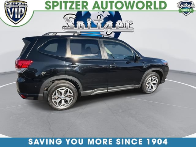 Used 2023 Subaru Forester Premium AWD/4WD image 10