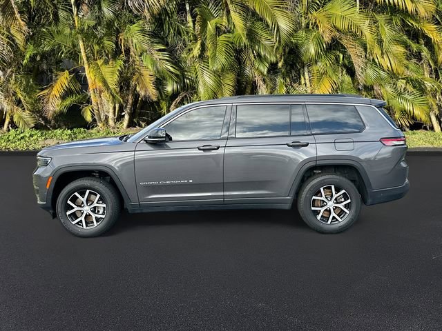 Used 2024 Jeep Grand Cherokee L Limited w/ Luxury Tech Group II image 8