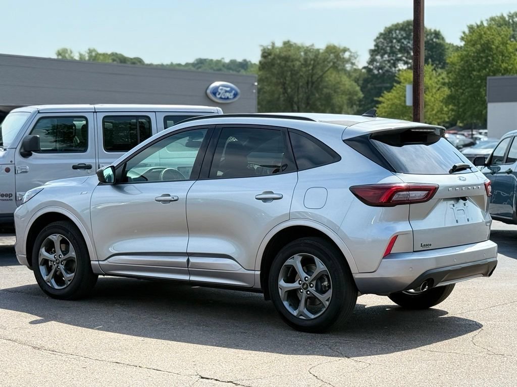 Used 2024 Ford Escape ST-Line w/ Tech Pack #1 AWD/4WD image 36