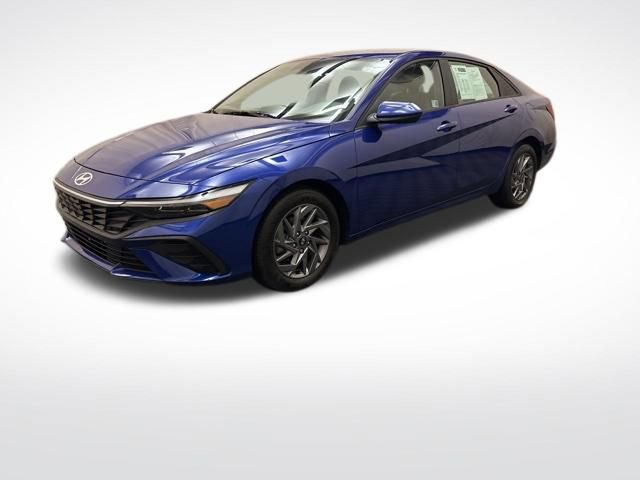 Used 2024 Hyundai Elantra SEL