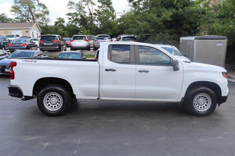 Used 2023 Chevrolet Silverado 1500 W/T w/ WT Value Package AWD/4WD image 7