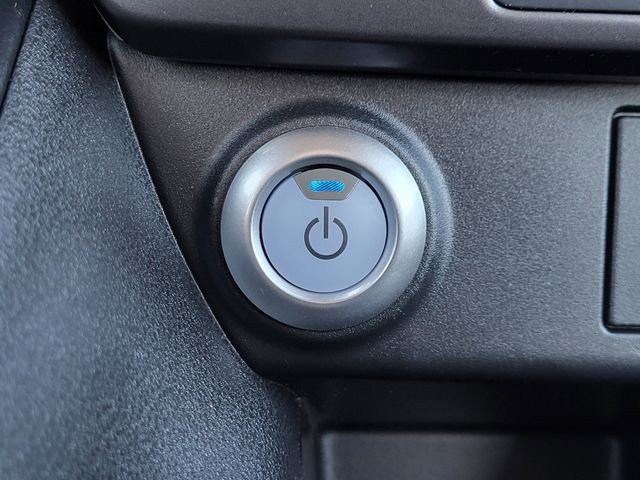 Used 2025 Nissan Leaf S image 11