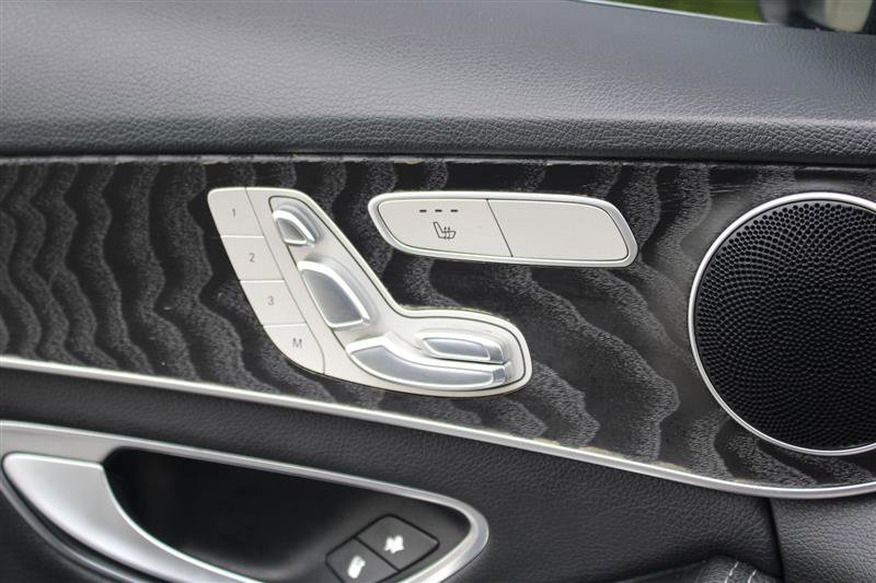 Used 2017 Mercedes-Benz C 300 4MATIC Sedan image 12
