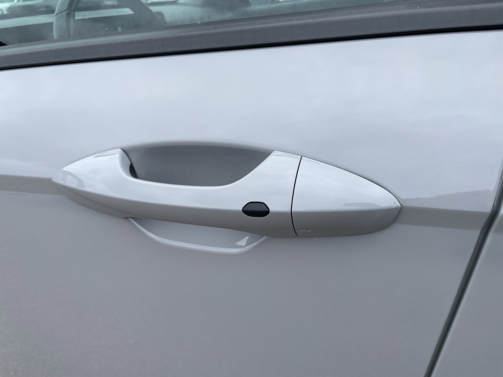 Used 2024 Hyundai Kona SEL image 52