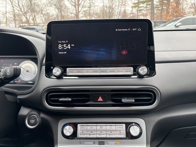 Certified 2023 Hyundai Kona Limited image 19