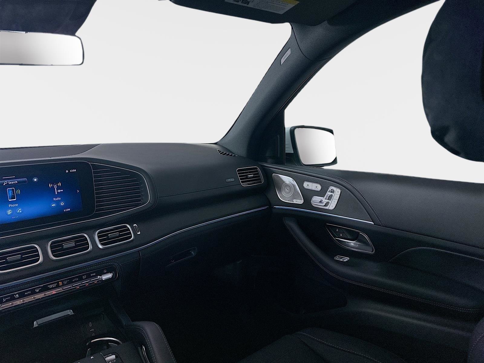 Used 2026 Mercedes-Benz GLS 580 4MATIC image 31