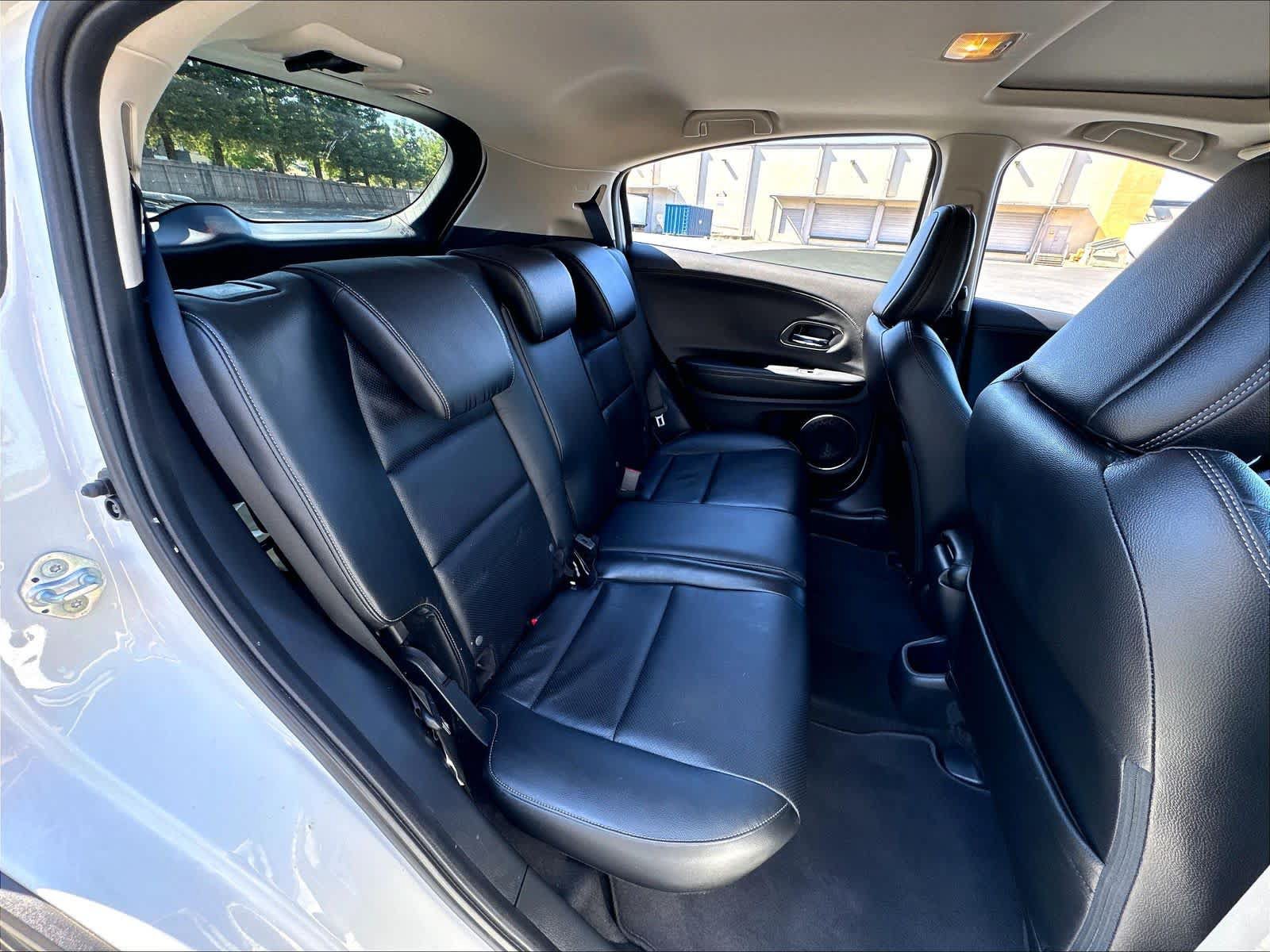 Used 2022 Honda HR-V EX-L image 30