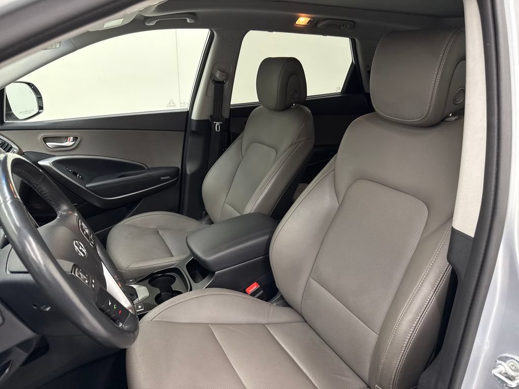 Used 2019 Hyundai Santa Fe XL AWD/4WD image 15