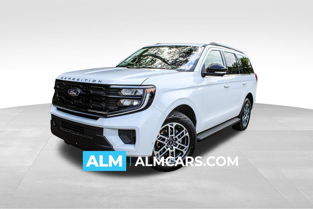 Used 2025 Ford Expedition Active AWD/4WD image 1
