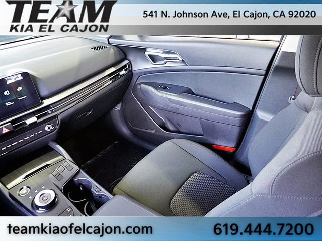 Certified 2026 Kia Sportage LX image 24