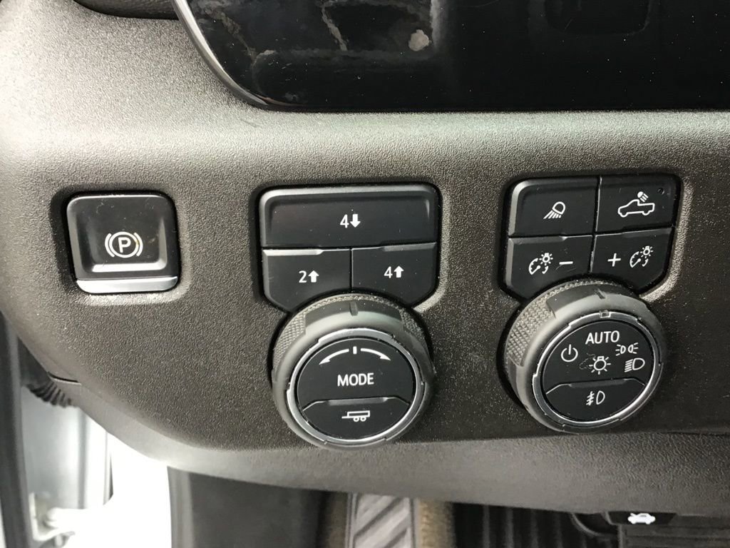 Used 2025 Chevrolet Silverado 2500 LT w/ Safety Package AWD/4WD image 19