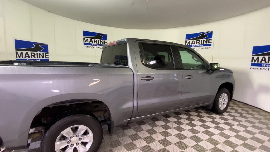 Used 2022 Chevrolet Silverado 1500 LT RWD image 2