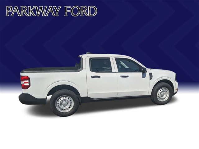 Used 2025 Ford Maverick XL image 4