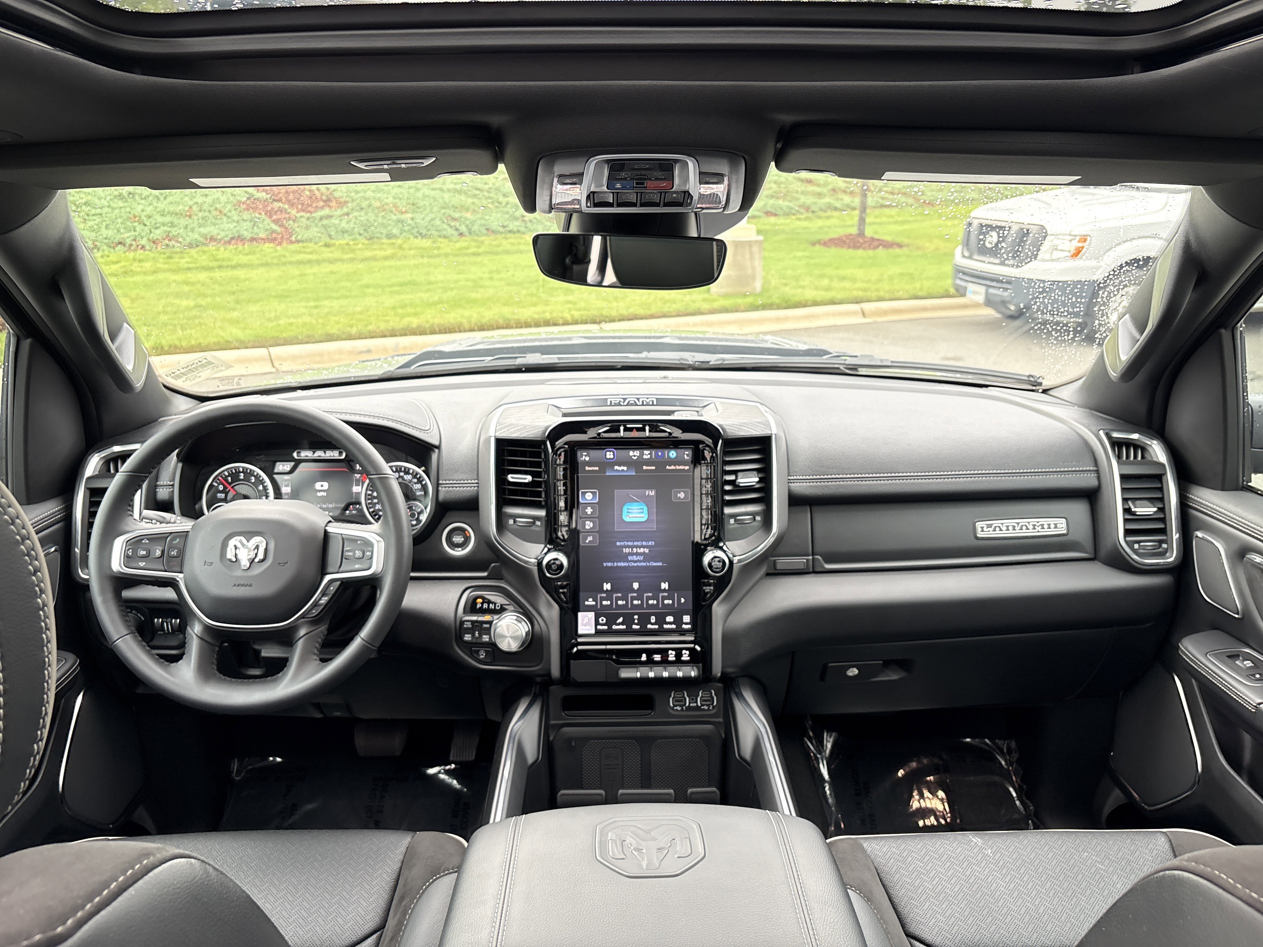 Certified 2024 RAM 1500 Laramie AWD/4WD image 21