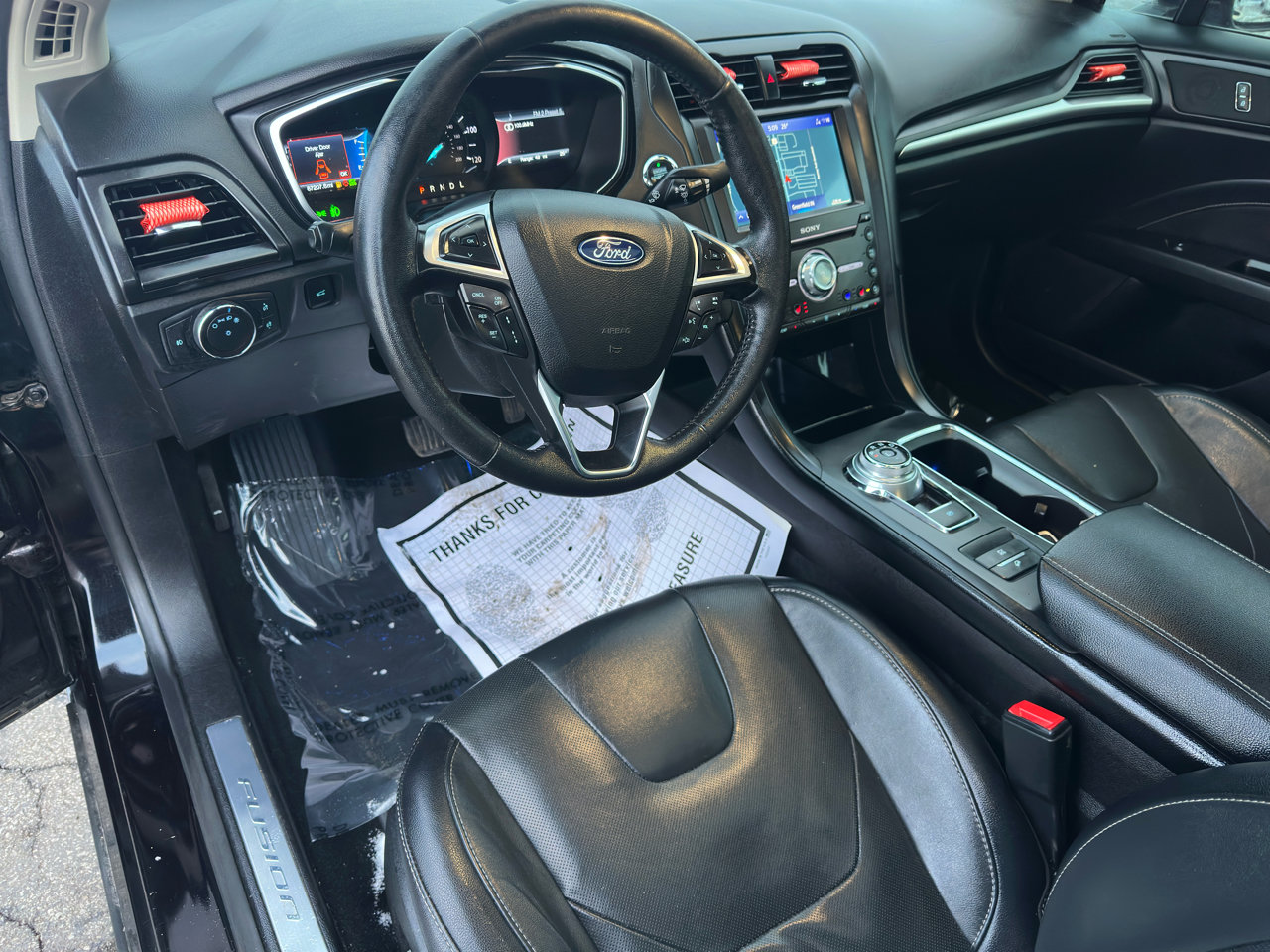 Used 2020 Ford Fusion Titanium image 35