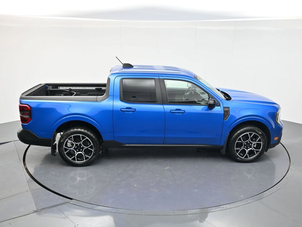 Used 2025 Ford Maverick Lariat AWD/4WD image 38