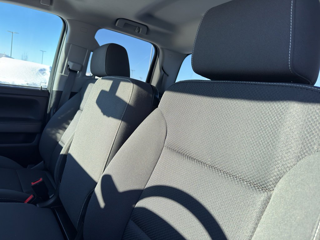 Used 2019 Chevrolet Silverado 1500 LD LT image 27