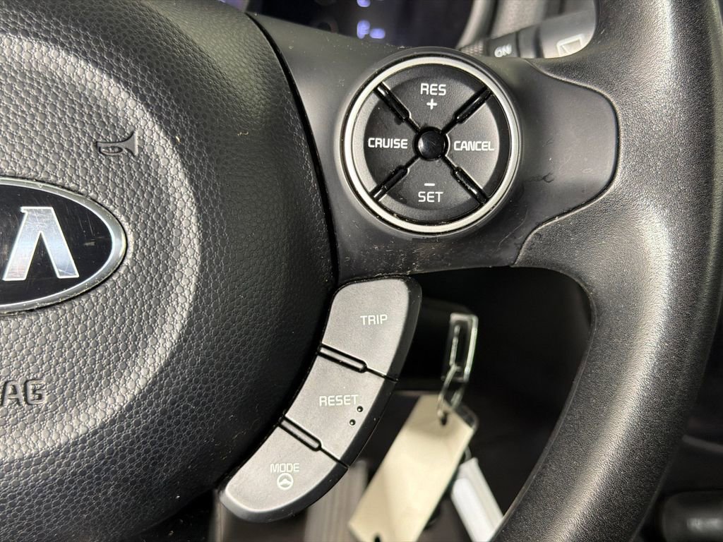Used 2016 Kia Soul image 25