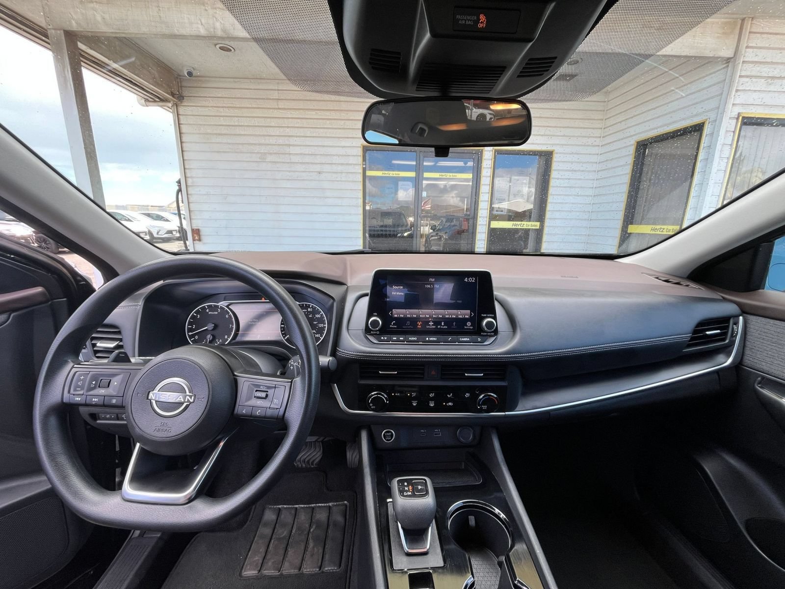 Used 2023 Nissan Rogue S FWD image 32
