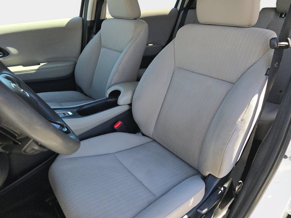 Used 2017 Honda HR-V EX image 18