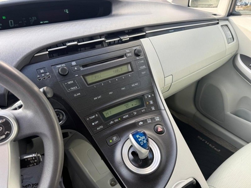 Used 2010 Toyota Prius One image 24