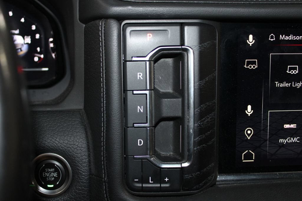 Used 2022 GMC Yukon Denali AWD/4WD image 28
