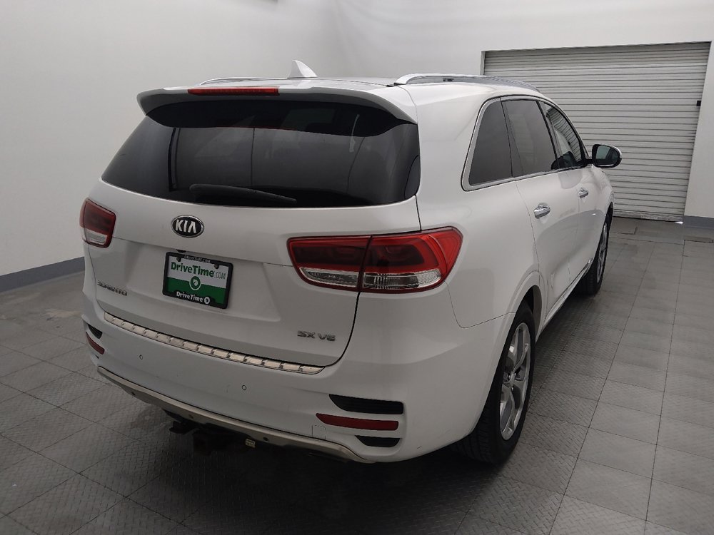 Used 2016 Kia Sorento SX image 7