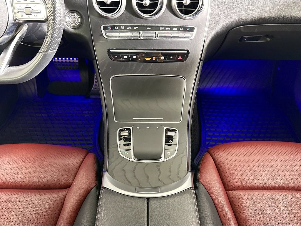 Used 2020 Mercedes-Benz GLC 300 4MATIC Coupe image 14