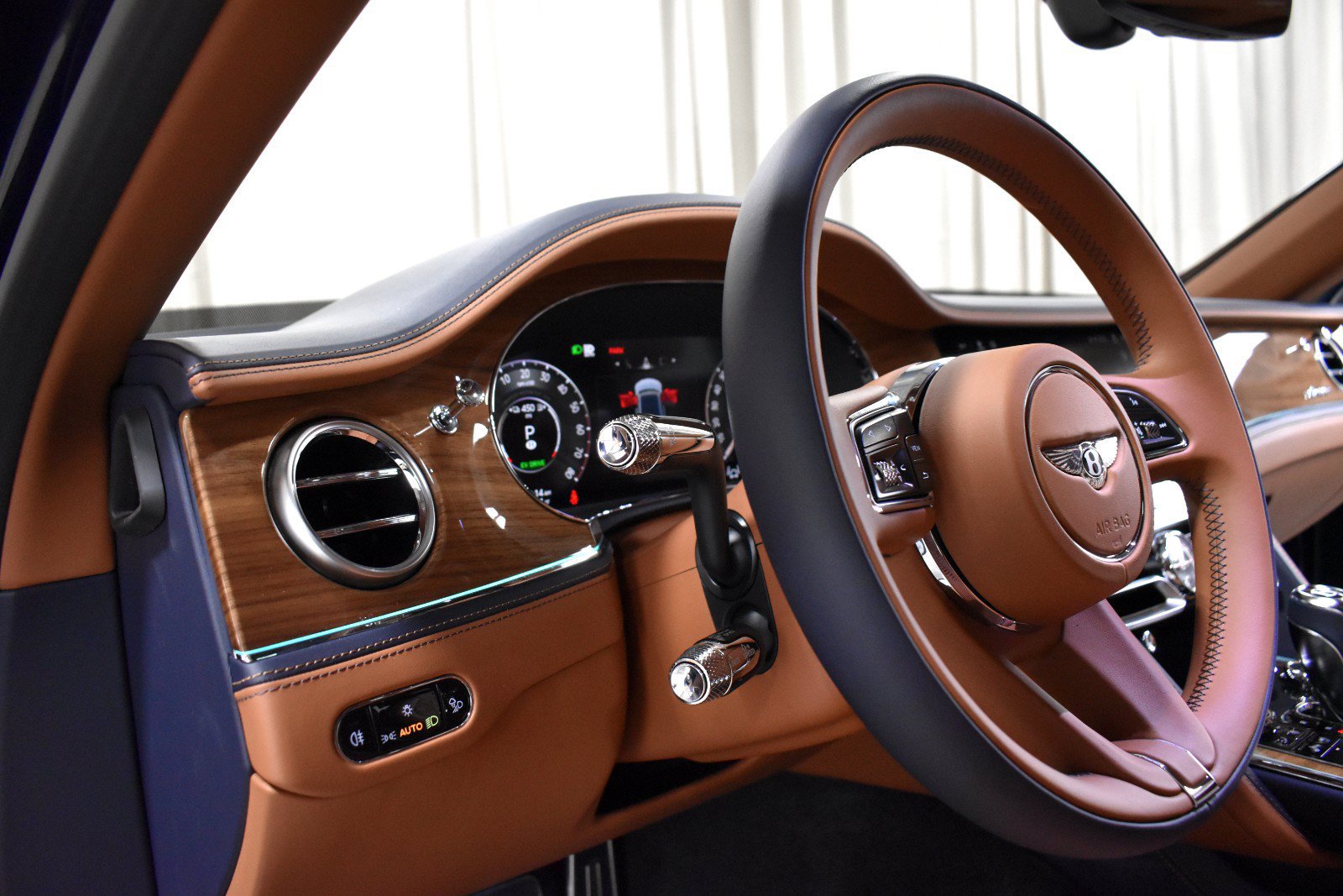 New 2027 Bentley Flying Spur AWD/4WD image 19