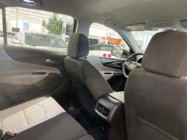 Used 2018 Chevrolet Equinox LS FWD image 12