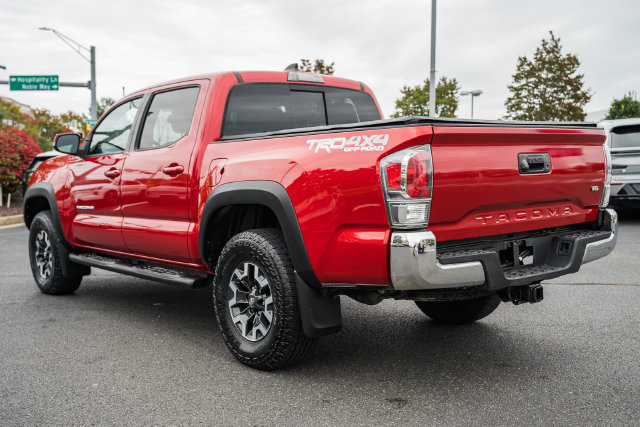Used 2020 Toyota Tacoma TRD Off-Road AWD/4WD image 5