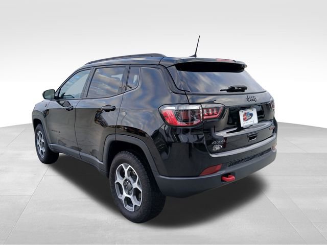 Used 2022 Jeep Compass Trailhawk image 3