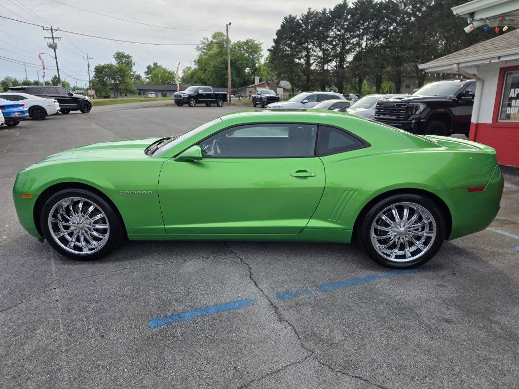 Used 2011 Chevrolet Camaro LT w/ RS Package RWD image 10