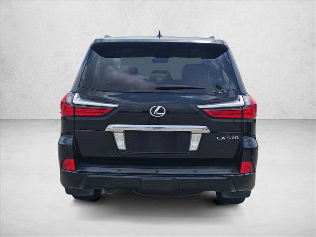 Used 2016 Lexus LX 570 4WD w/ Luxury Package image 6