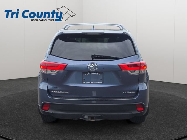 Certified 2017 Toyota Highlander XLE AWD/4WD image 7