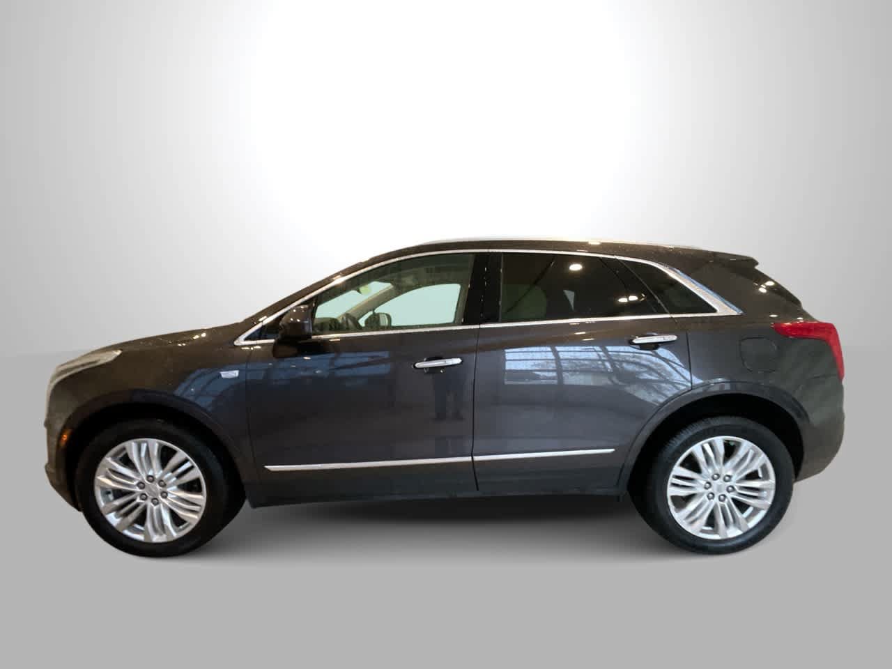 Used 2018 Cadillac XT5 Premium Luxury AWD/4WD image 5