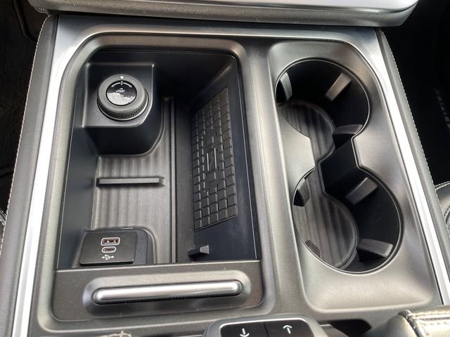 Certified 2025 Ford Expedition Max Platinum image 36