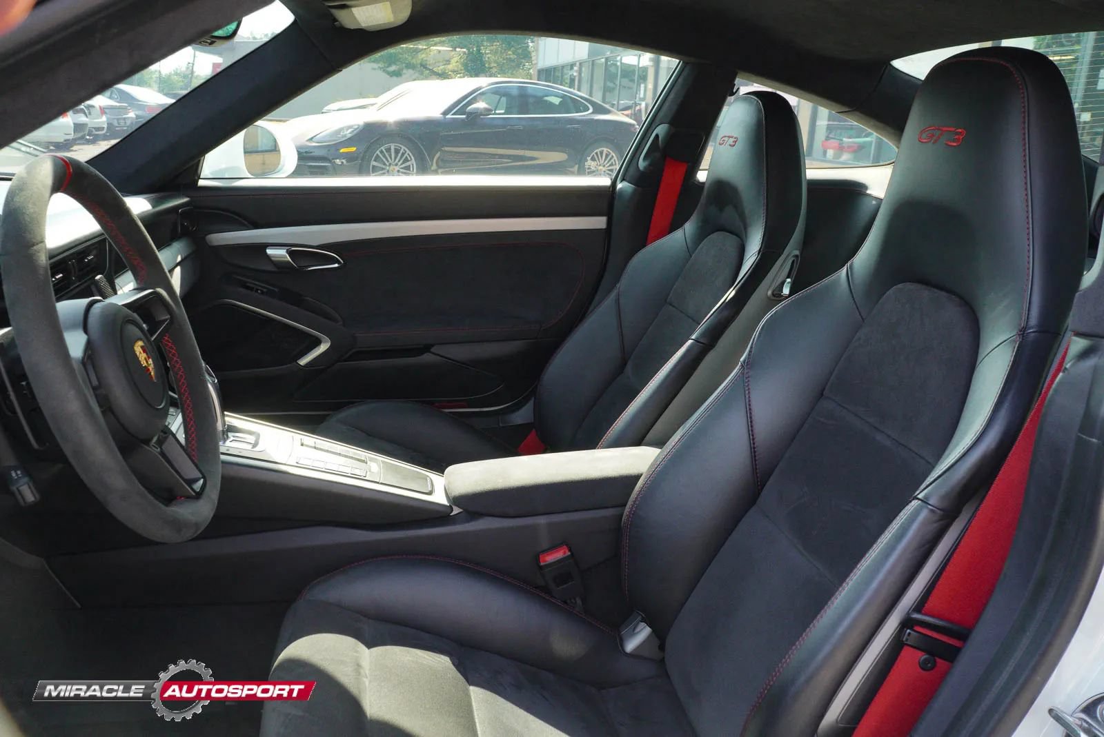 Used 2014 Porsche 911 GT3 w/ Sound Package Plus RWD image 21