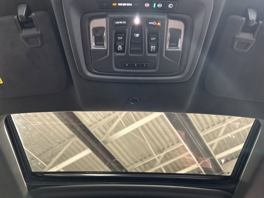 New 2025 GMC Sierra 2500 Denali Ultimate w/ Max Trailering Package image 25