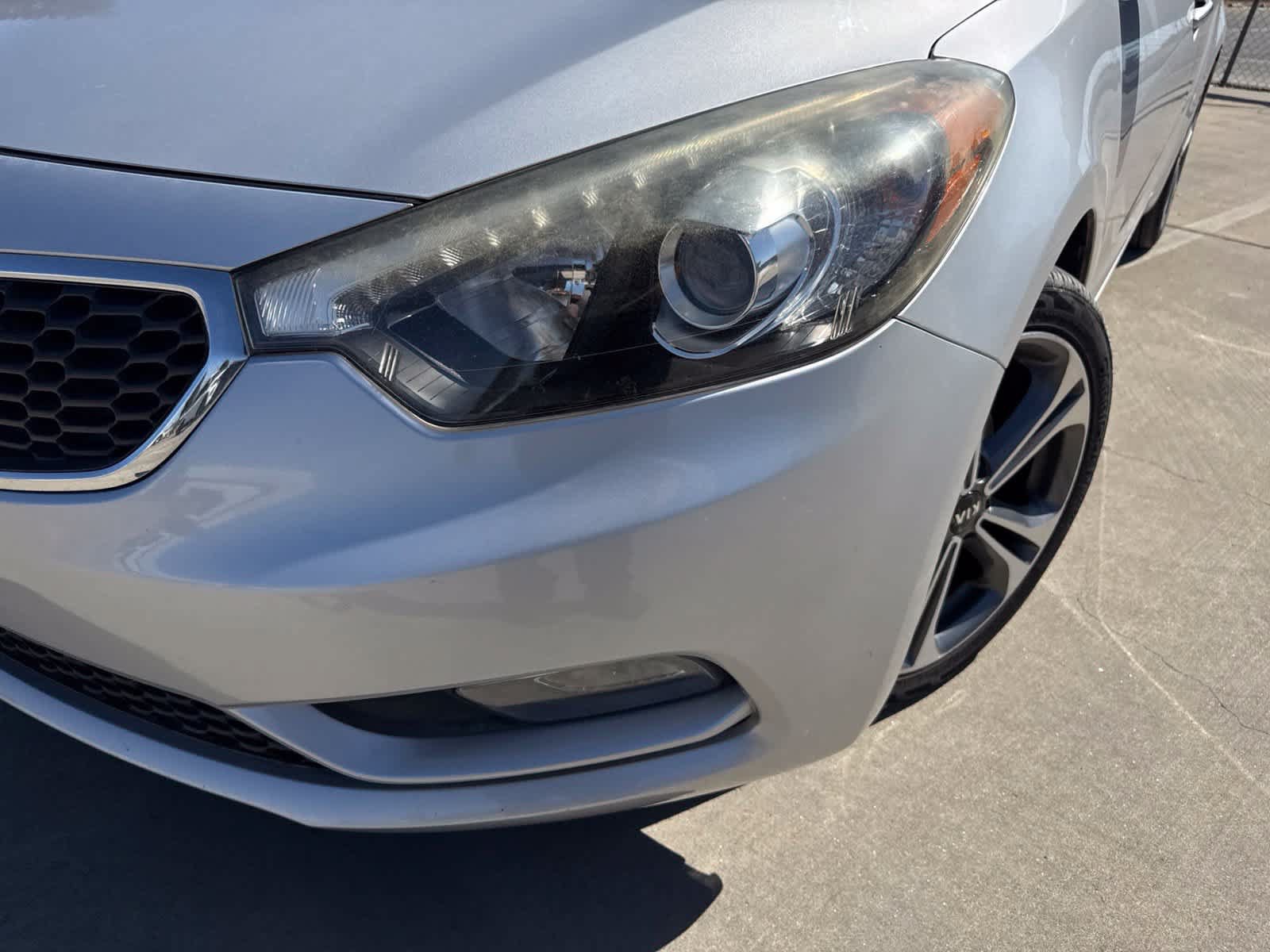 Used 2016 Kia Forte EX FWD image 9