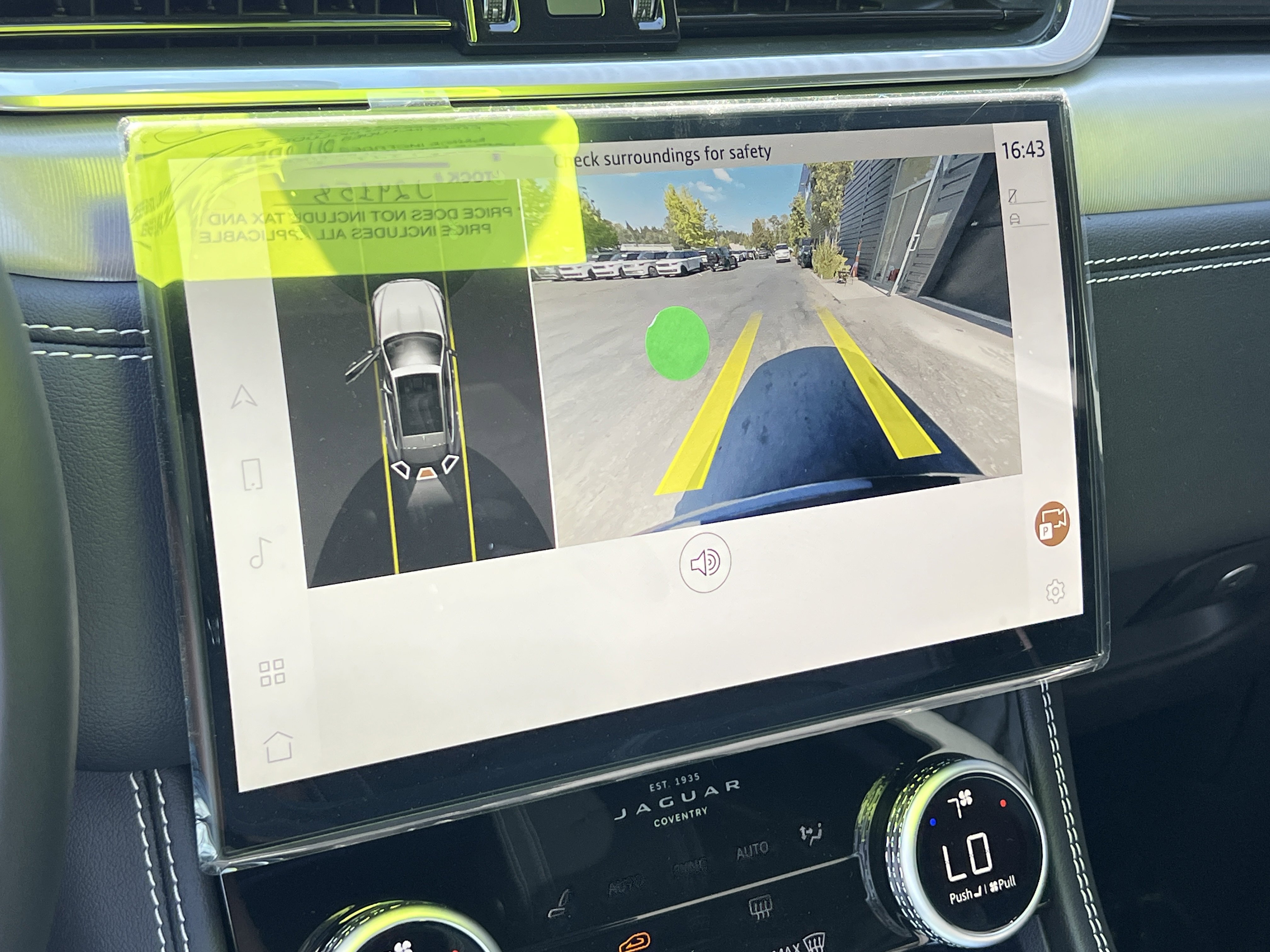 New 2025 Jaguar F-PACE R-Dynamic S image 27