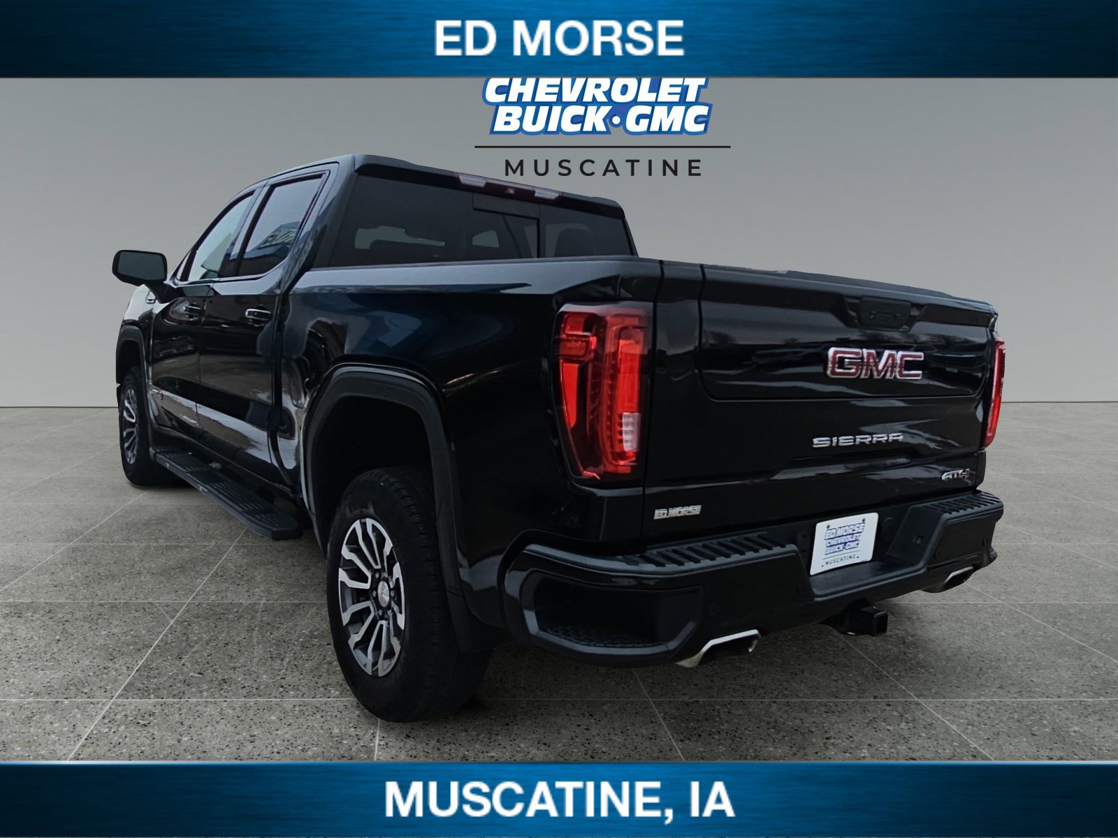 Certified 2019 GMC Sierra 1500 AT4 w/ AT4 Premium Package image 3