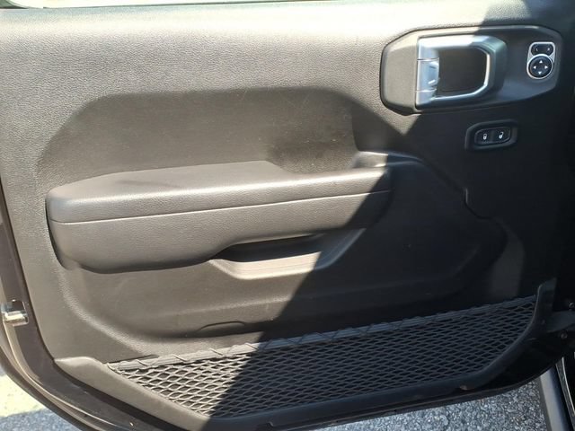 Used 2026 Jeep Gladiator Mojave AWD/4WD image 9