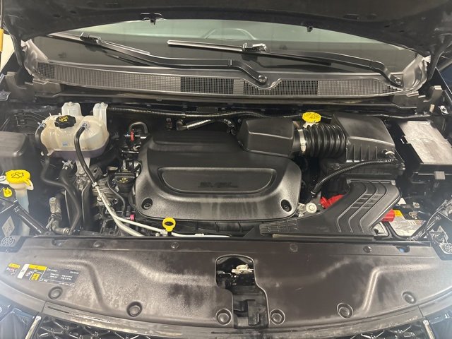 Used 2024 Chrysler Pacifica Touring-L image 25