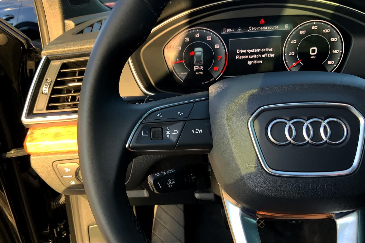 Used 2021 Audi Q5 2.0T Premium Plus w/ Premium Plus Package AWD/4WD image 21