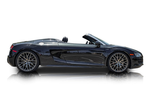 Used 2014 Audi R8 V10 w/ Full Leather Package AWD/4WD image 2