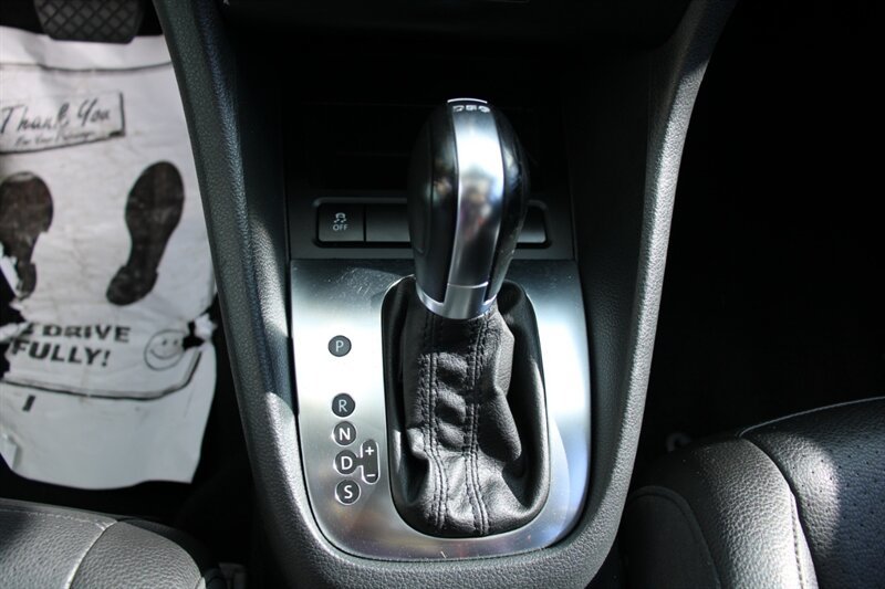 Used 2014 Volkswagen Jetta TDI FWD image 8